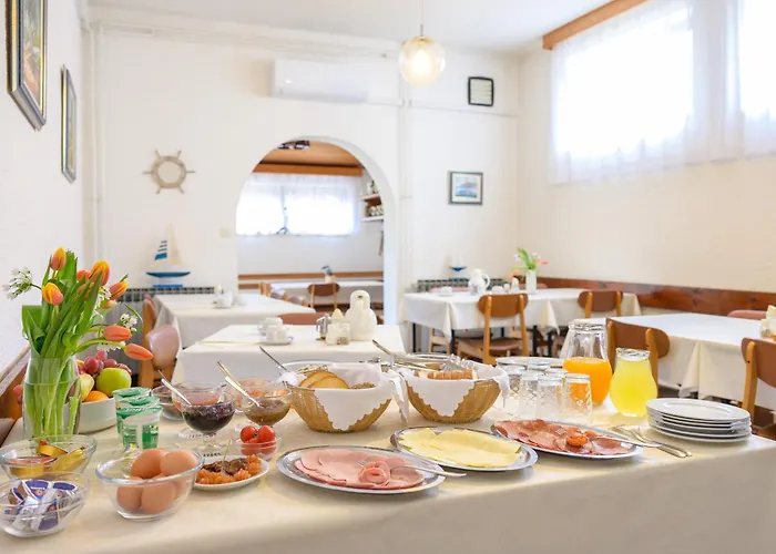 Ritosa Bed & Breakfast 3*