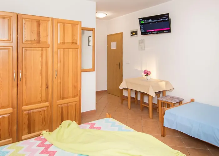 Ritosa Bed & Breakfast 3*
