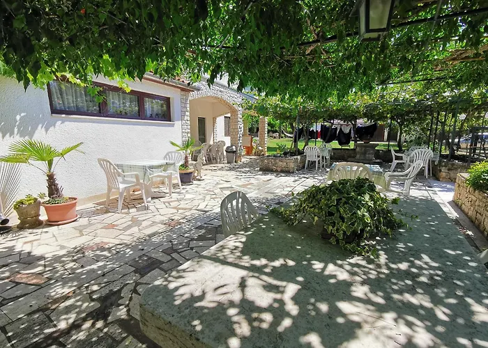 Ritosa 住宿加早餐酒店 3*